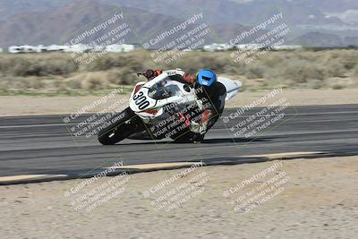 media/Jan-16-2026-CVMA Friday Practice (Fri) [[6f2bf47531]]/3-Racer 2/Session 3 (Turn 16 Inside)/